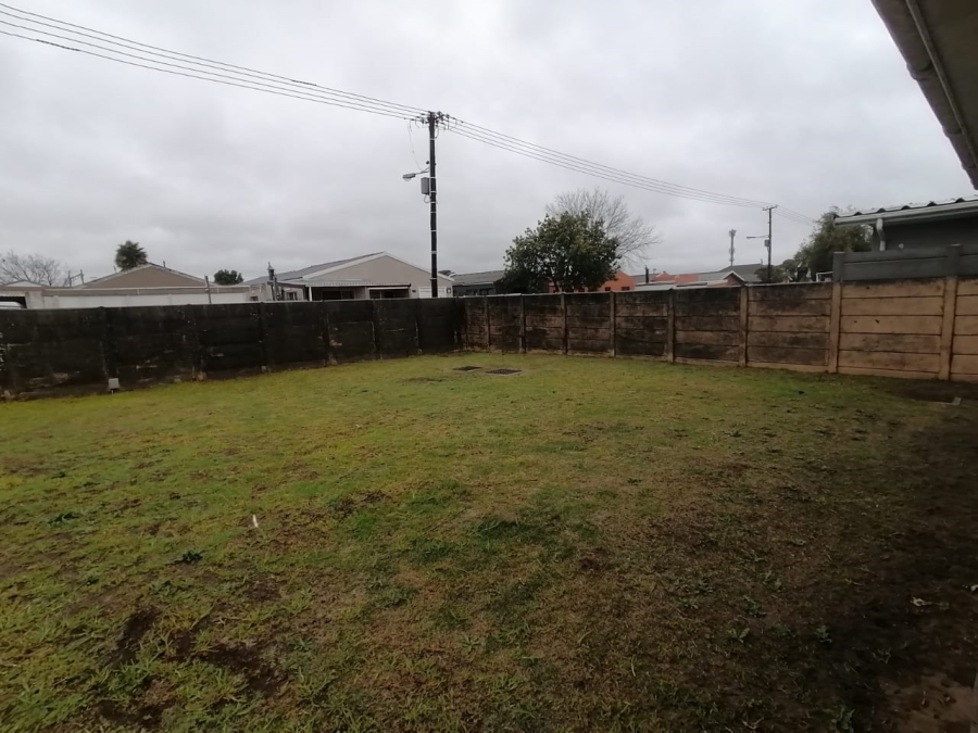 3 Bedroom Property for Sale in Peerless Park Western Cape